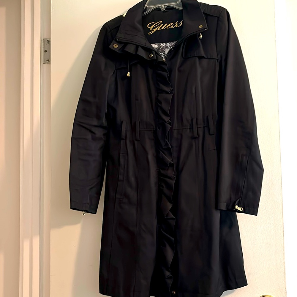 EUC Guess trench